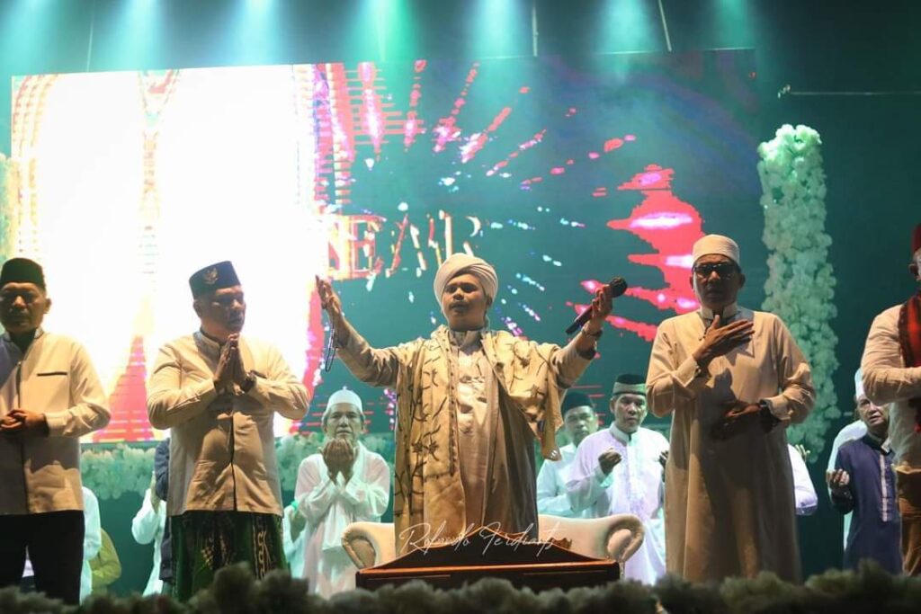 received_1220548678550648