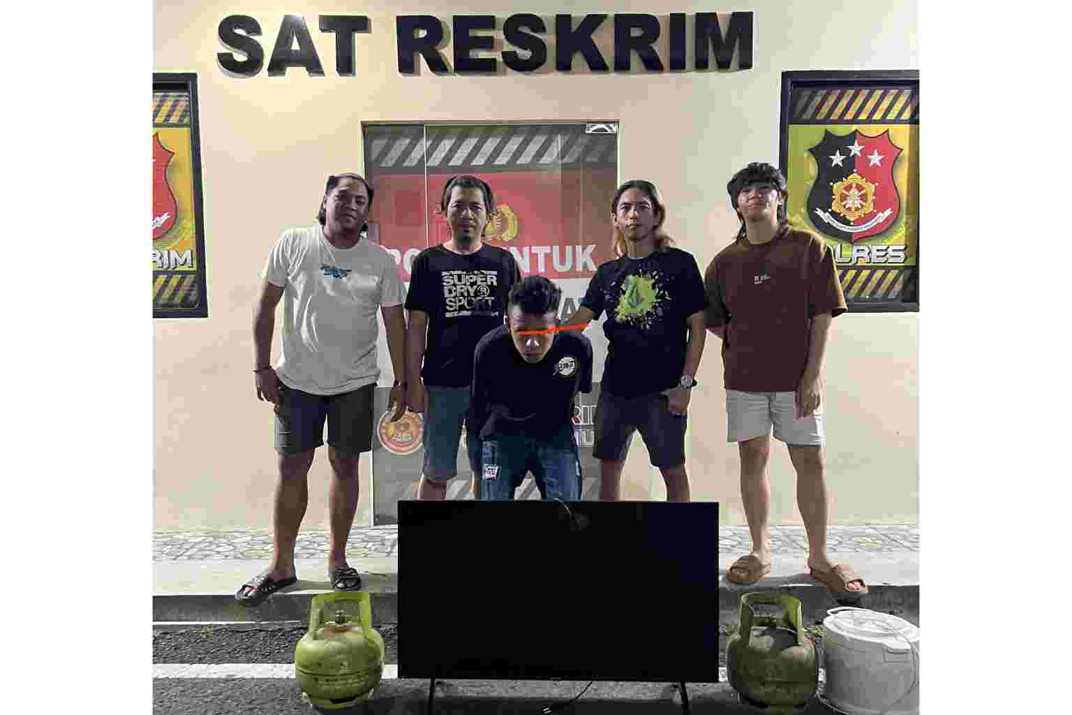 PhotoGrid_Site_1749914454013_eRnyv9iE3j